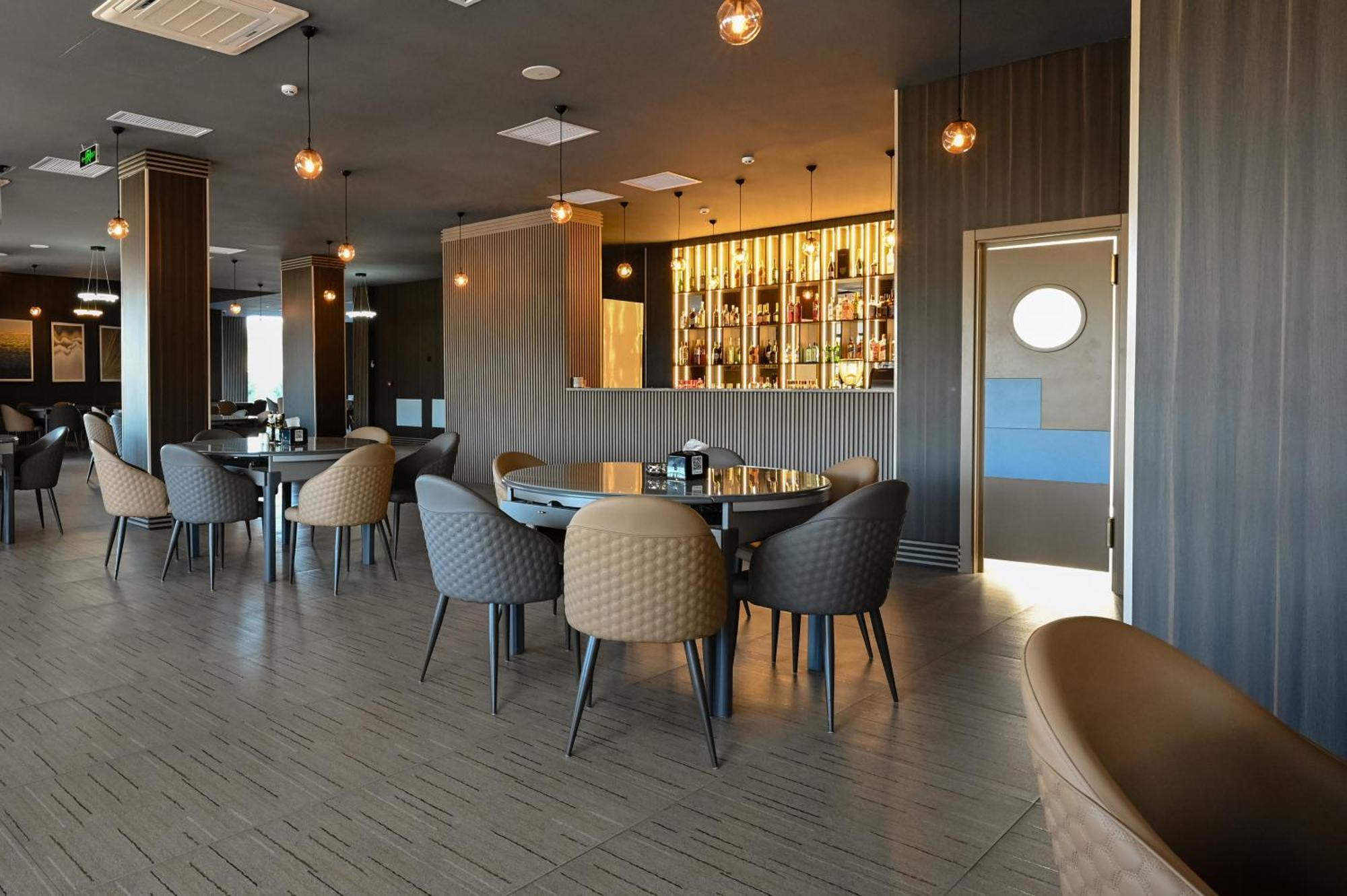 Grey Star Hotel 内戈蒂诺 外观 照片